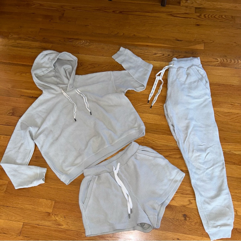 Aerie Lite Green Hoodie Sweatshirt Top Joggers Shorts LOT 3-piece Oversized XS S